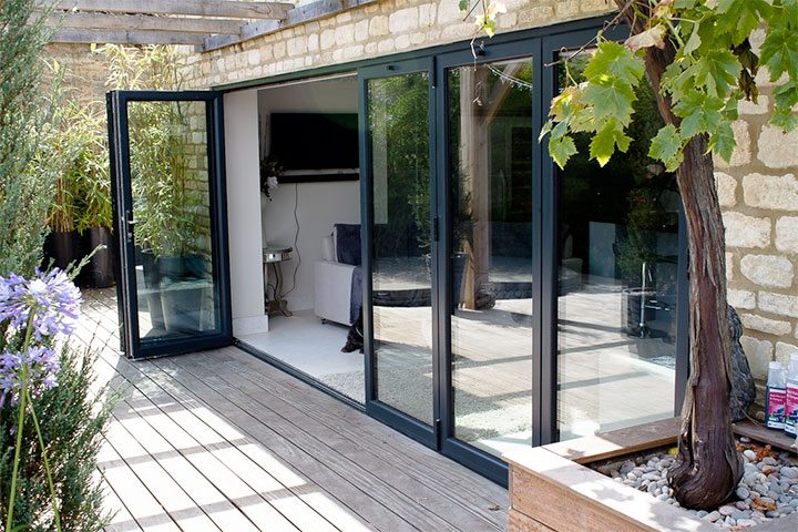 bi-folding doors northamptonshire